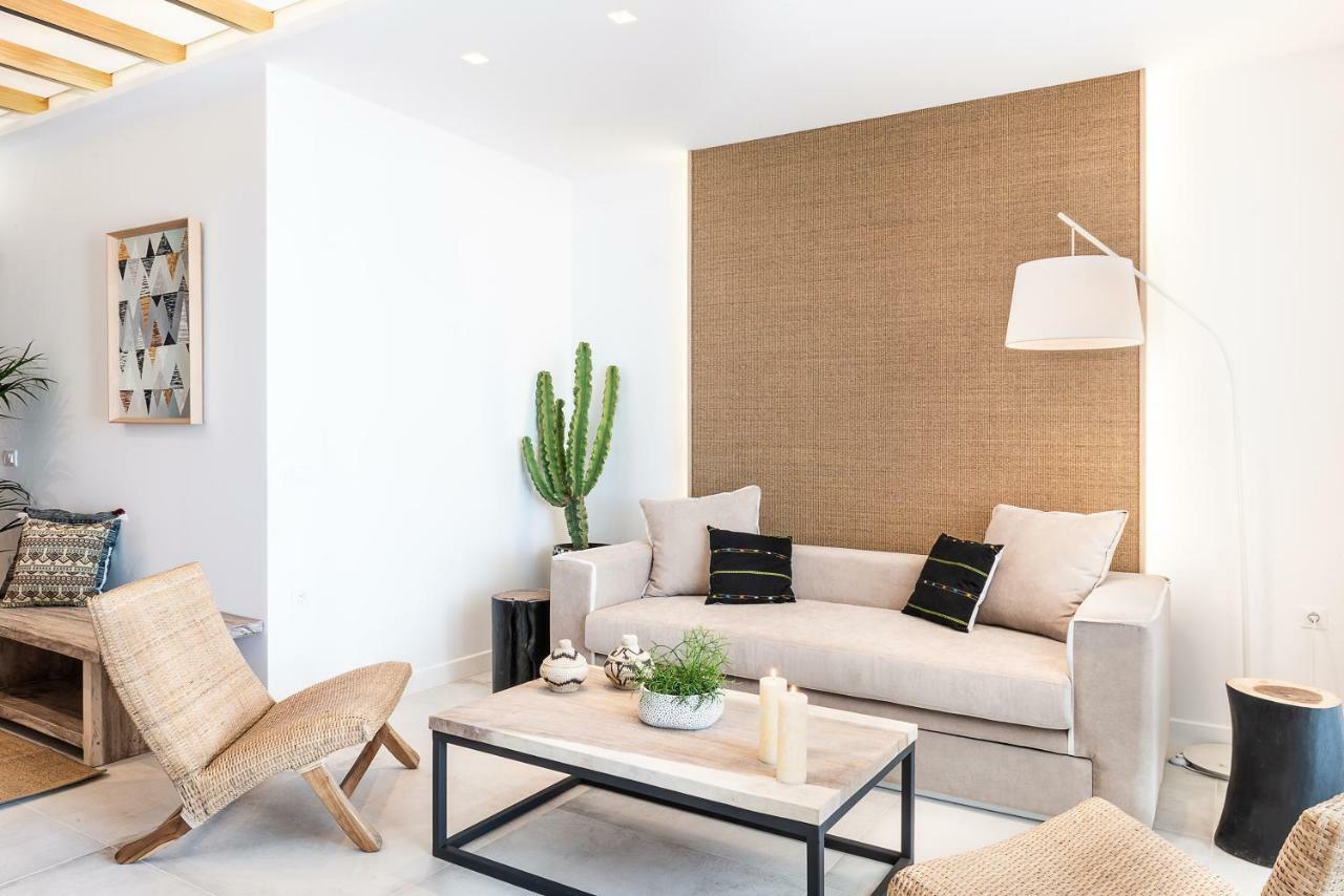 Blue Island Luxury Apartment カト・ダラトソ エクステリア 写真